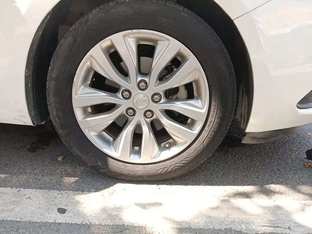 Buick Excelle — миниатюра 24