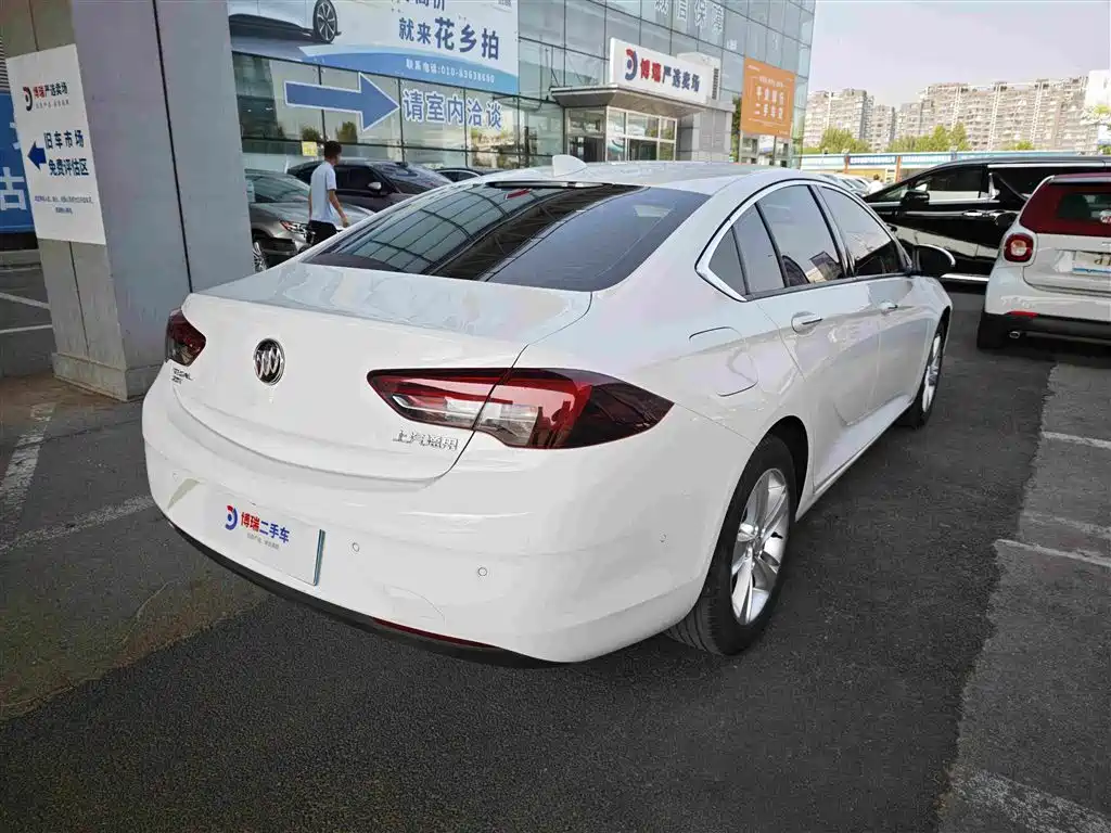 Buick Regal — миниатюра 7