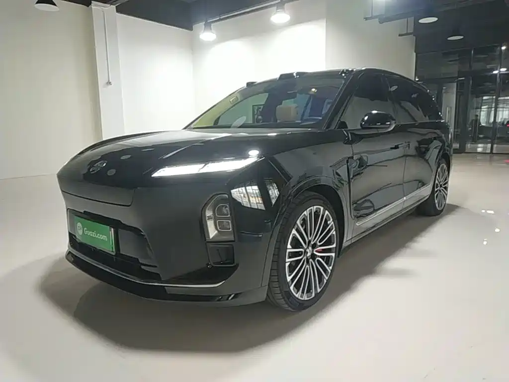 NIO ES8 — миниатюра 2