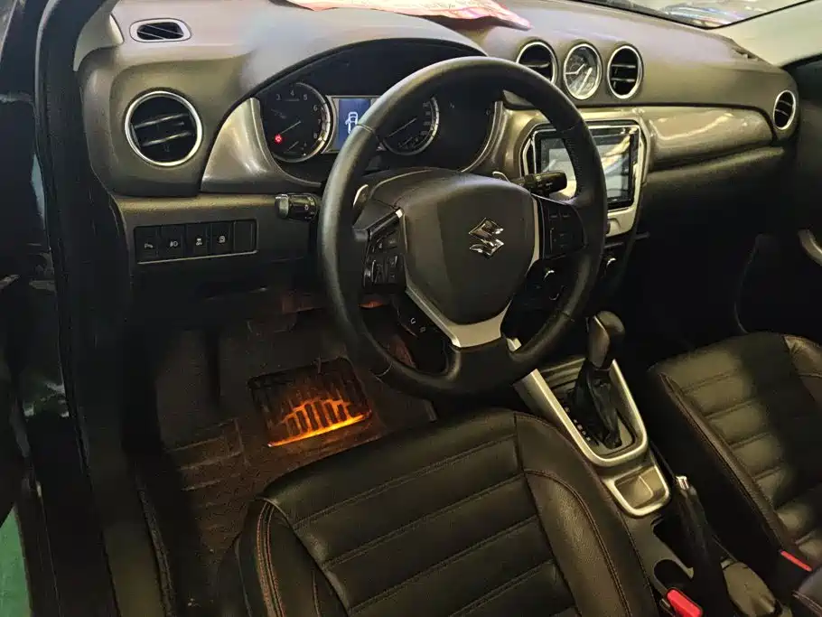 Suzuki Vitara — миниатюра 12