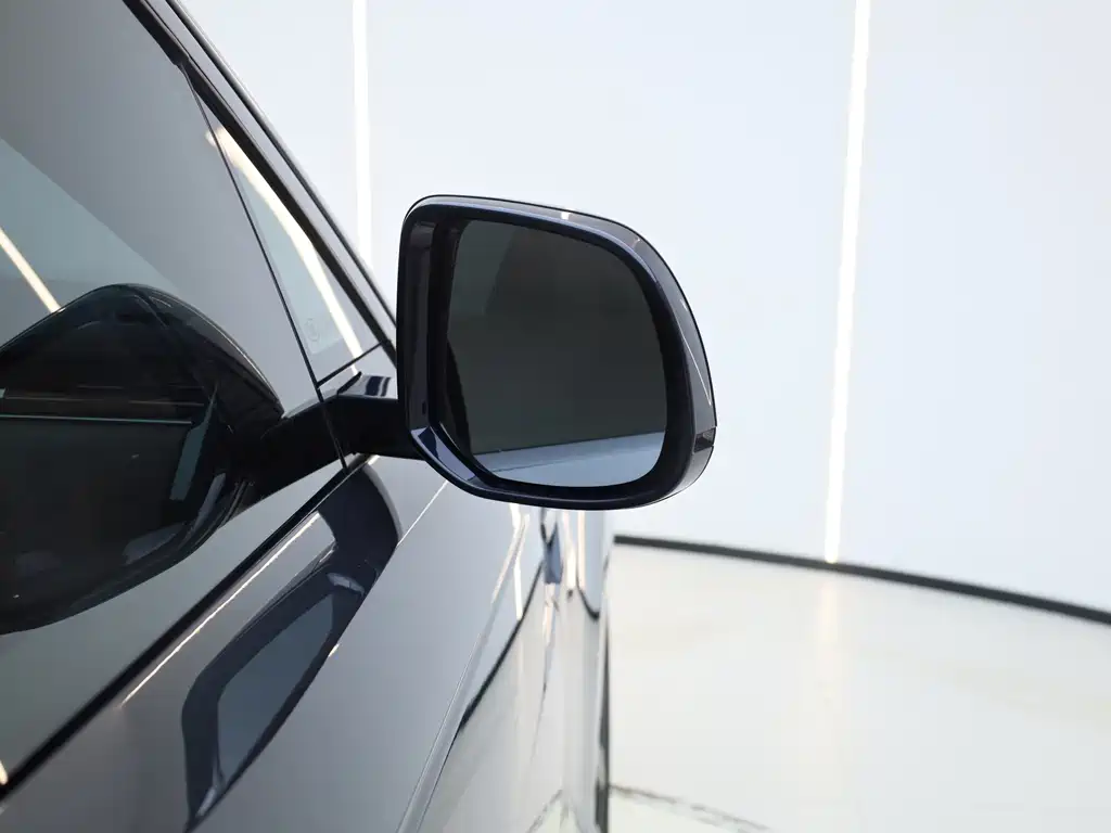 Land Rover Sport — миниатюра 11