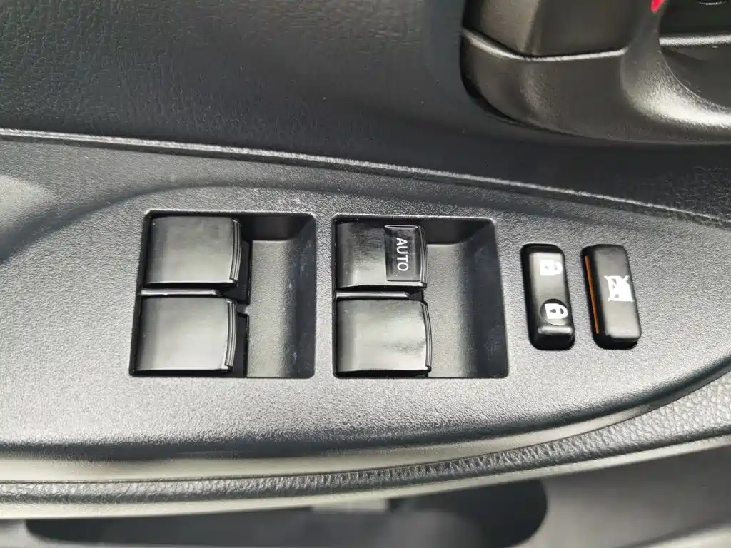 Toyota Vios FS — миниатюра 9