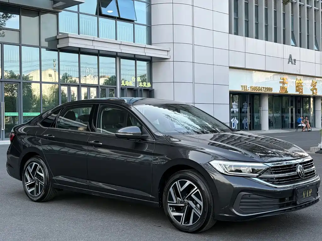 Volkswagen Sagitar — миниатюра 2