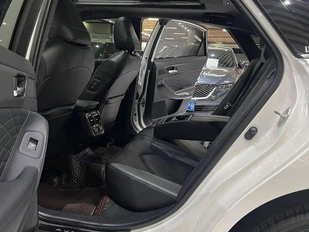 Toyota Avalon — миниатюра 7