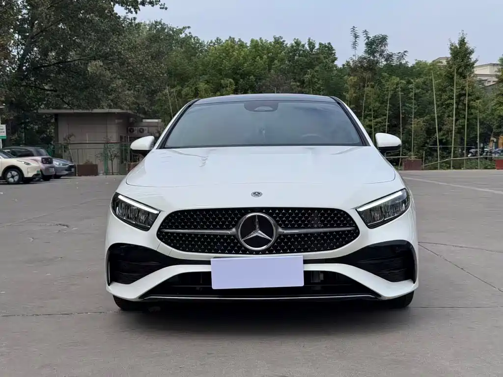 Mercedes-Benz A-Class — миниатюра 2