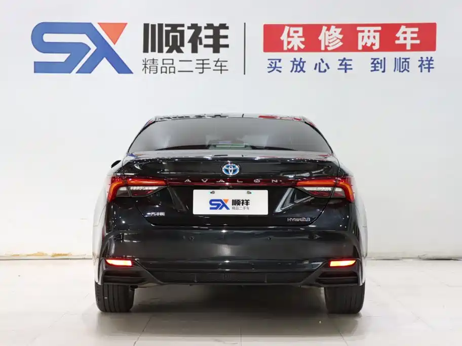 Toyota Avalon — миниатюра 6