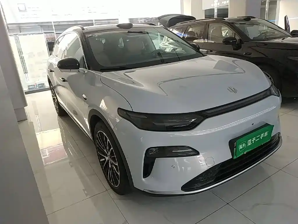 Leapmotor Leapmotor C11 — миниатюра 4