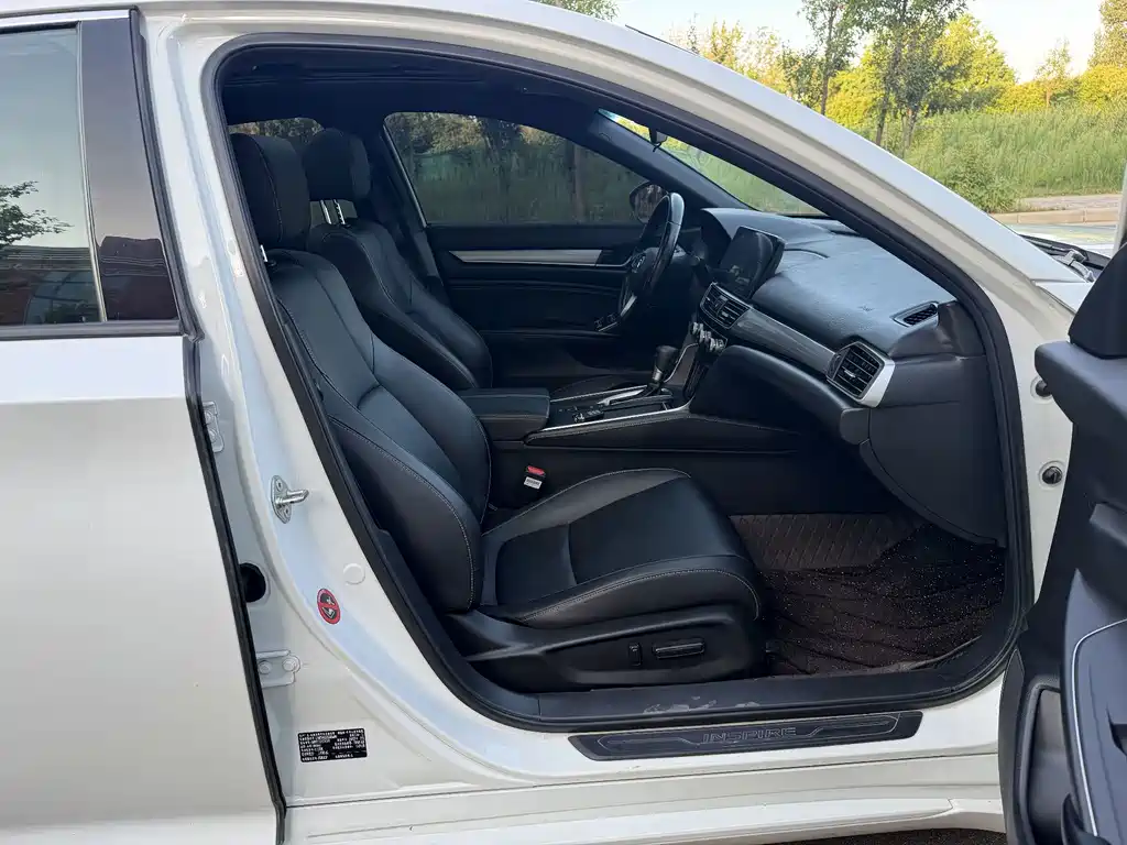 Honda Inspire — миниатюра 10