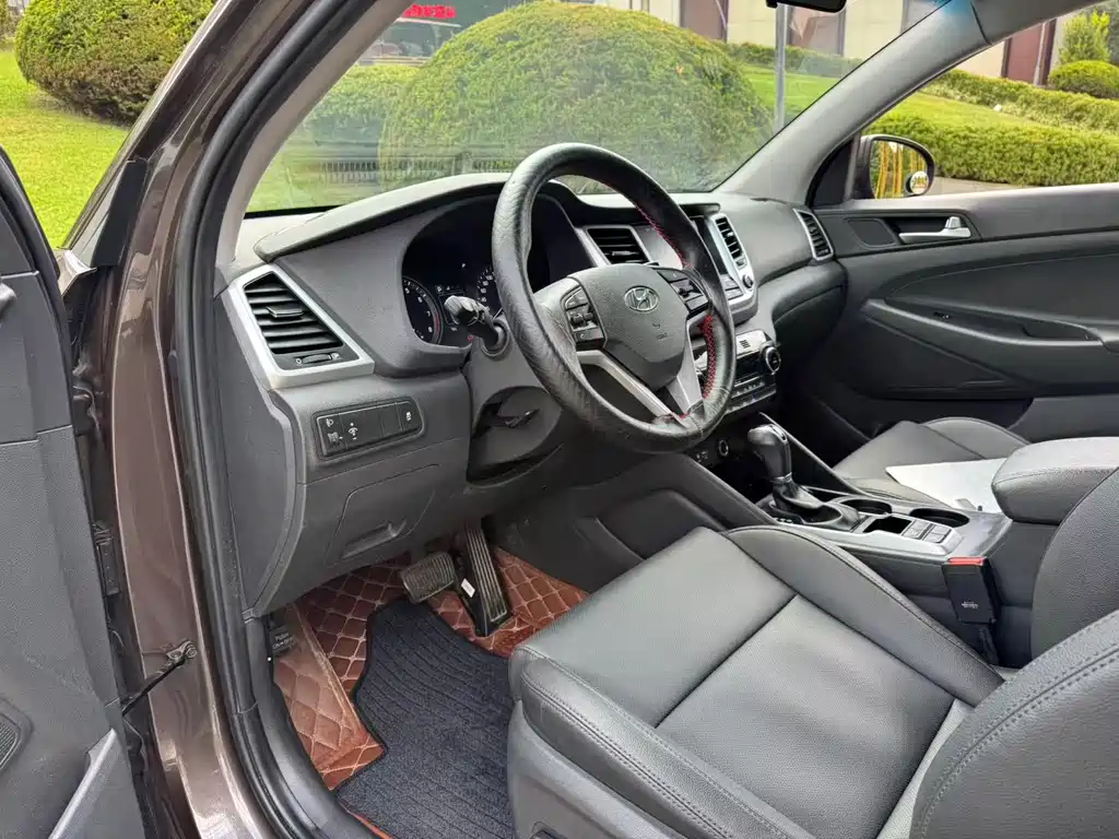 Hyundai Tucson — миниатюра 16