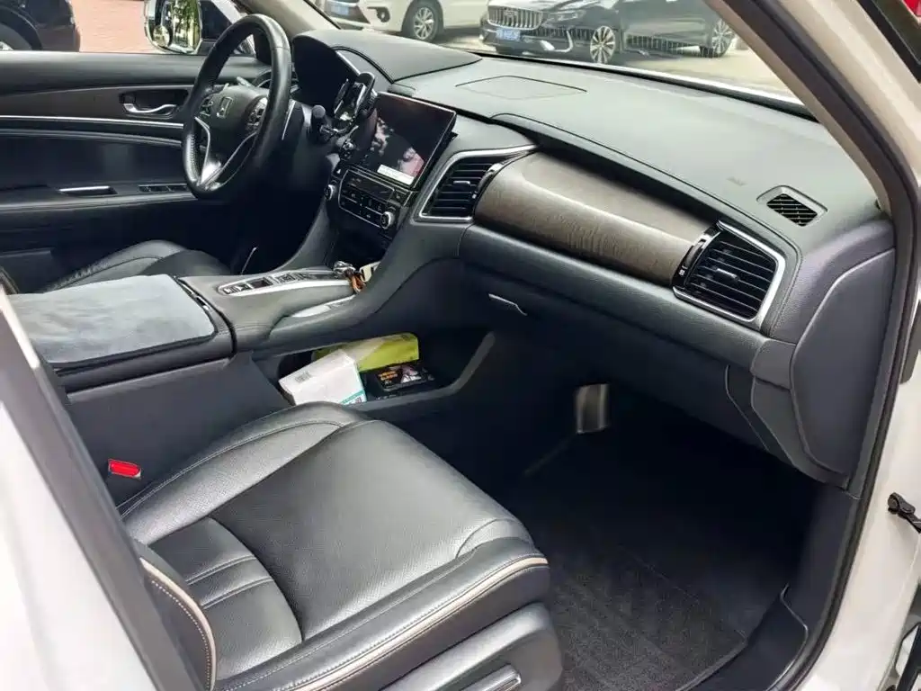 Honda Avancier — миниатюра 4