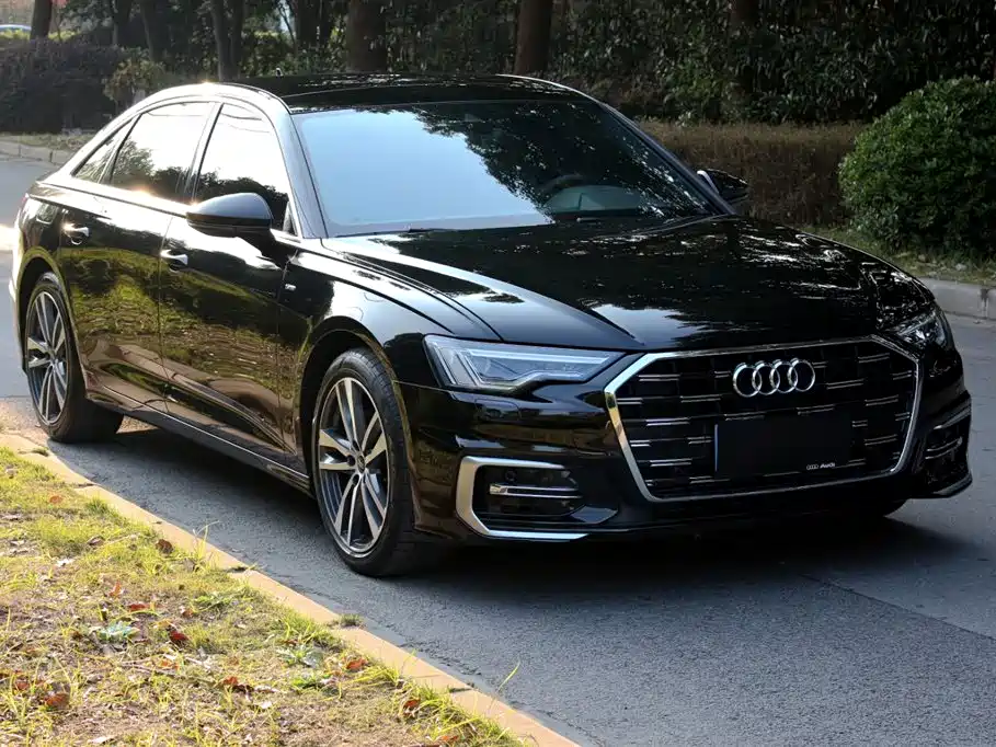 Audi A6L 2024 40 TFSI Luxury