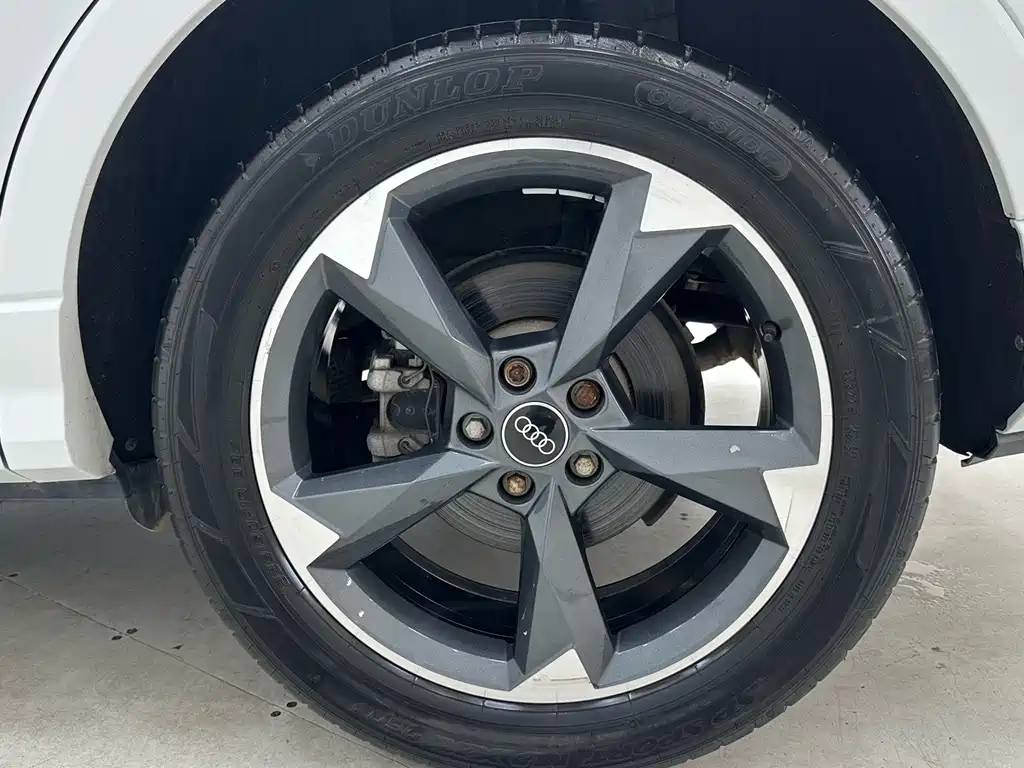 Audi Q3 — миниатюра 18