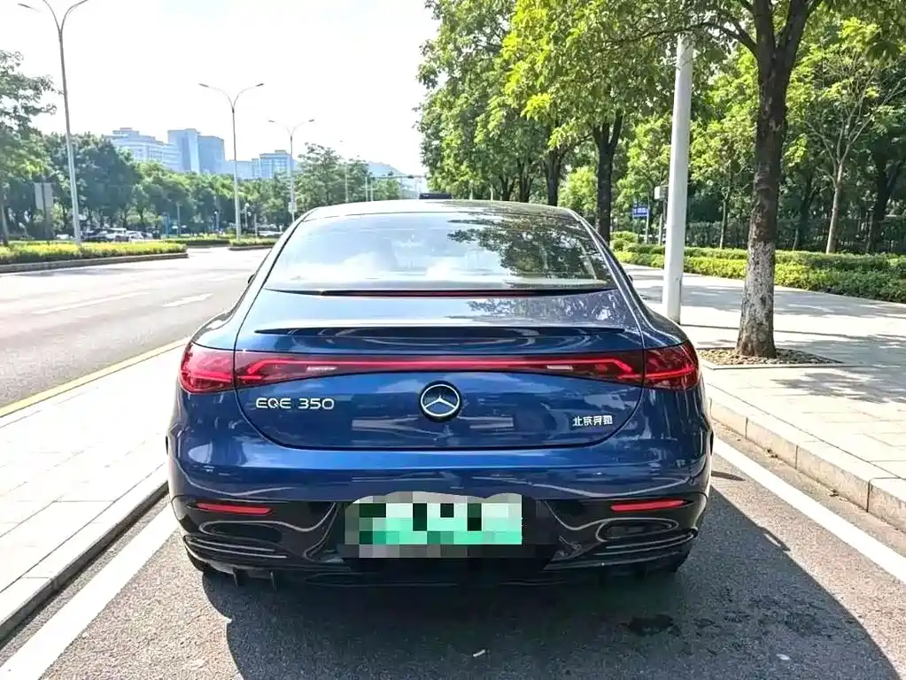 Mercedes-Benz EQE — миниатюра 5