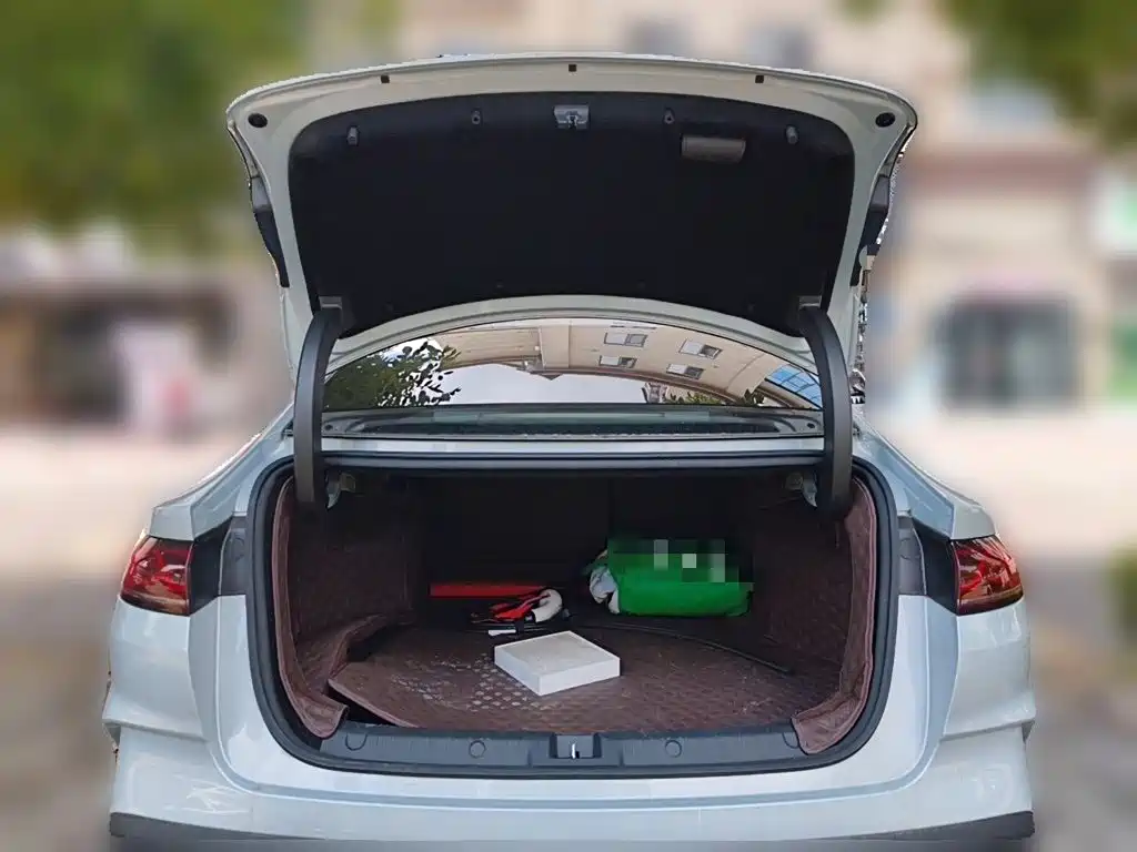 BYD Qin L — миниатюра 10