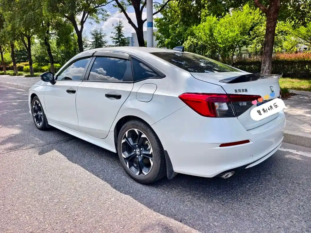 Honda Civic — миниатюра 7