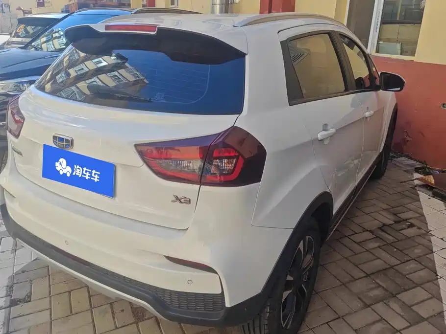 Geely Vision X3 — миниатюра 3