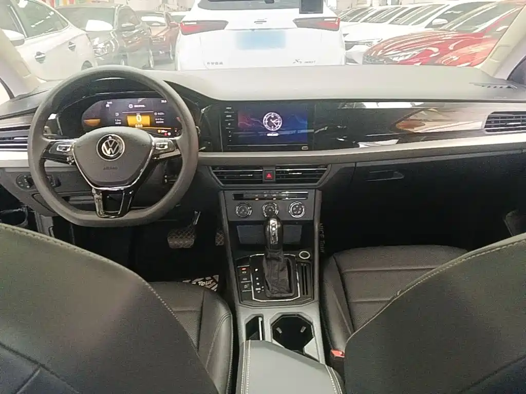Volkswagen Lavida — миниатюра 10