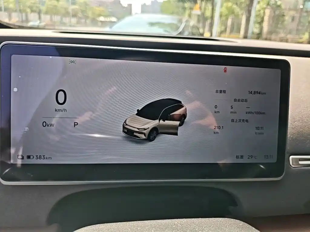 Leapmotor Leapmotor C11 — миниатюра 12