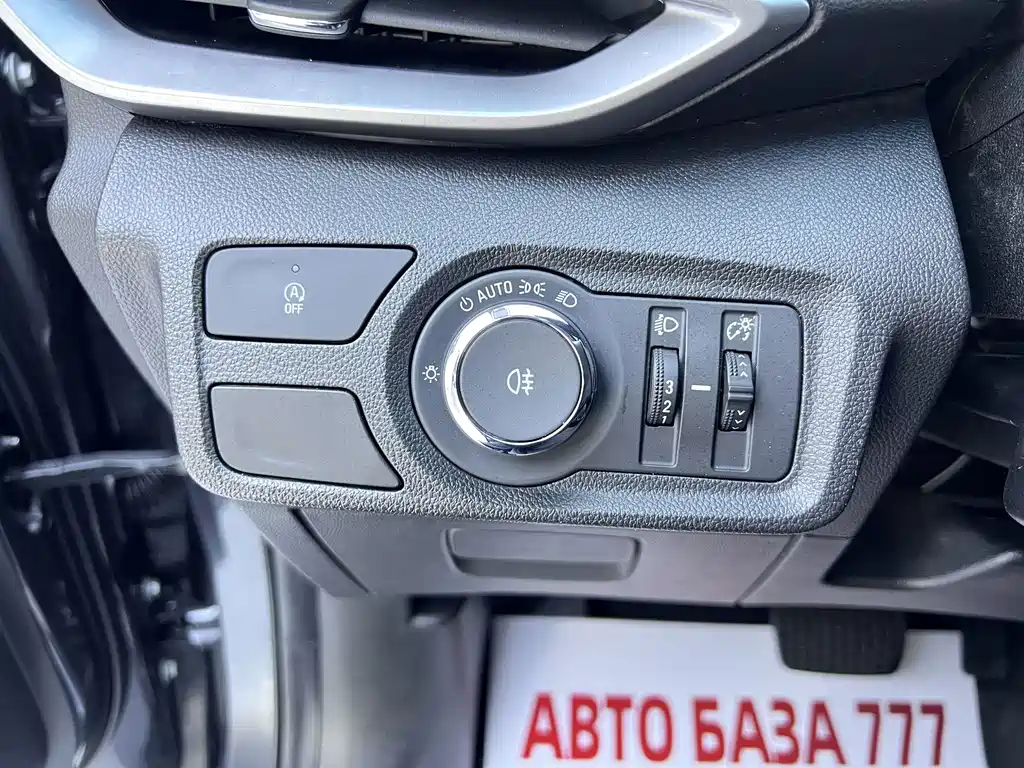 Chevrolet Volando — миниатюра 9