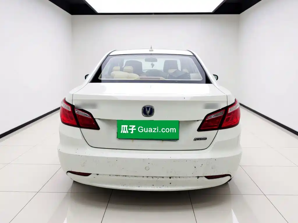 Changan Eado — миниатюра 5