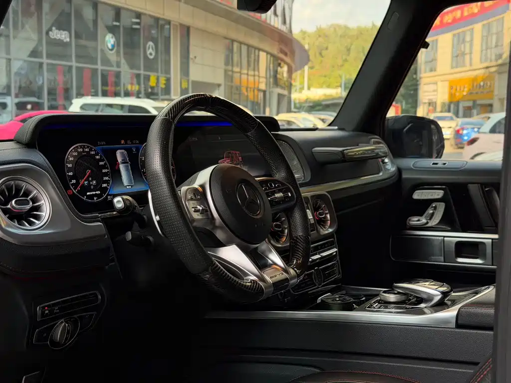 Mercedes-Benz G-Class — миниатюра 11