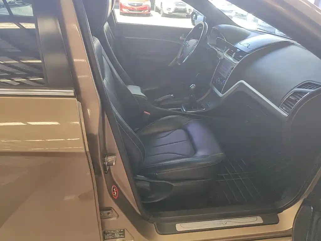 Geely Emgrand — миниатюра 25