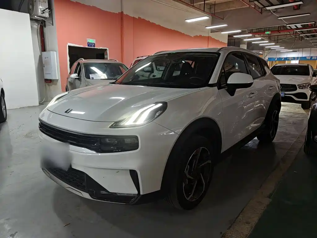 Lynk & Co 06 EM-P — миниатюра 2