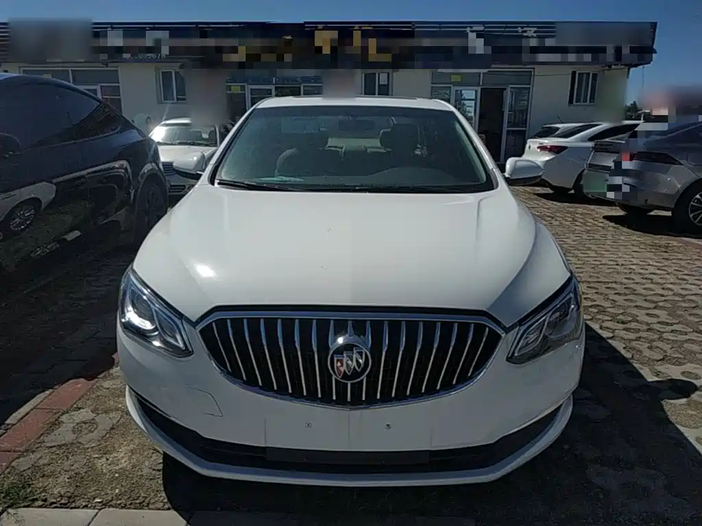 Buick Excelle — миниатюра 3