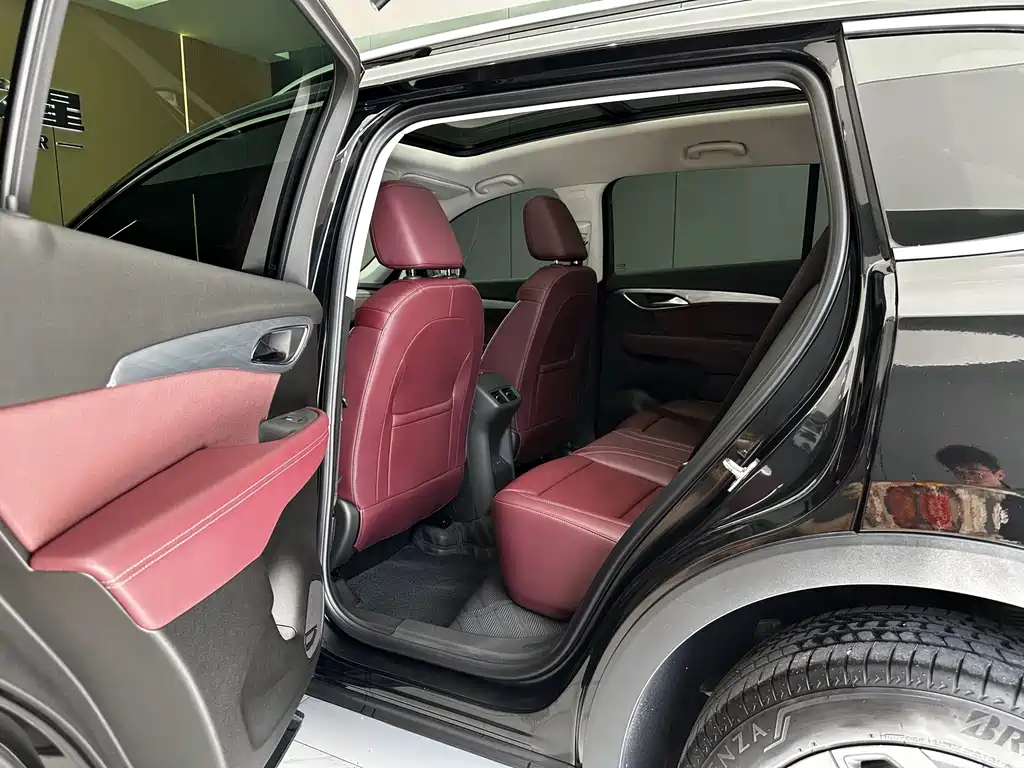 Buick Envision Plus — миниатюра 10
