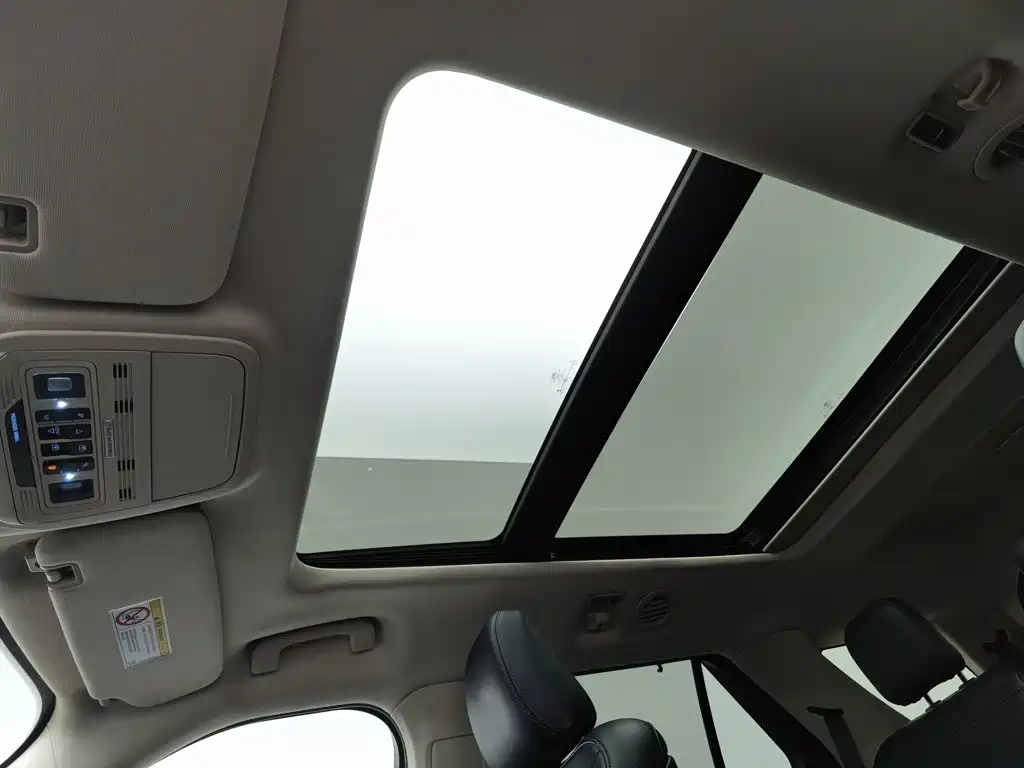 Ford Explorer — миниатюра 14