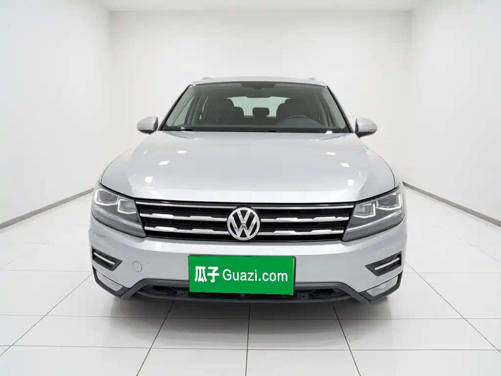Volkswagen Tiguan L — миниатюра 2