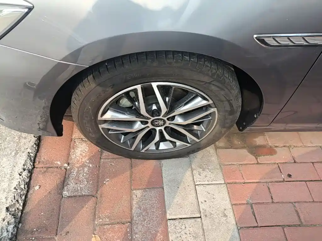 BYD Qin PLUS — миниатюра 23