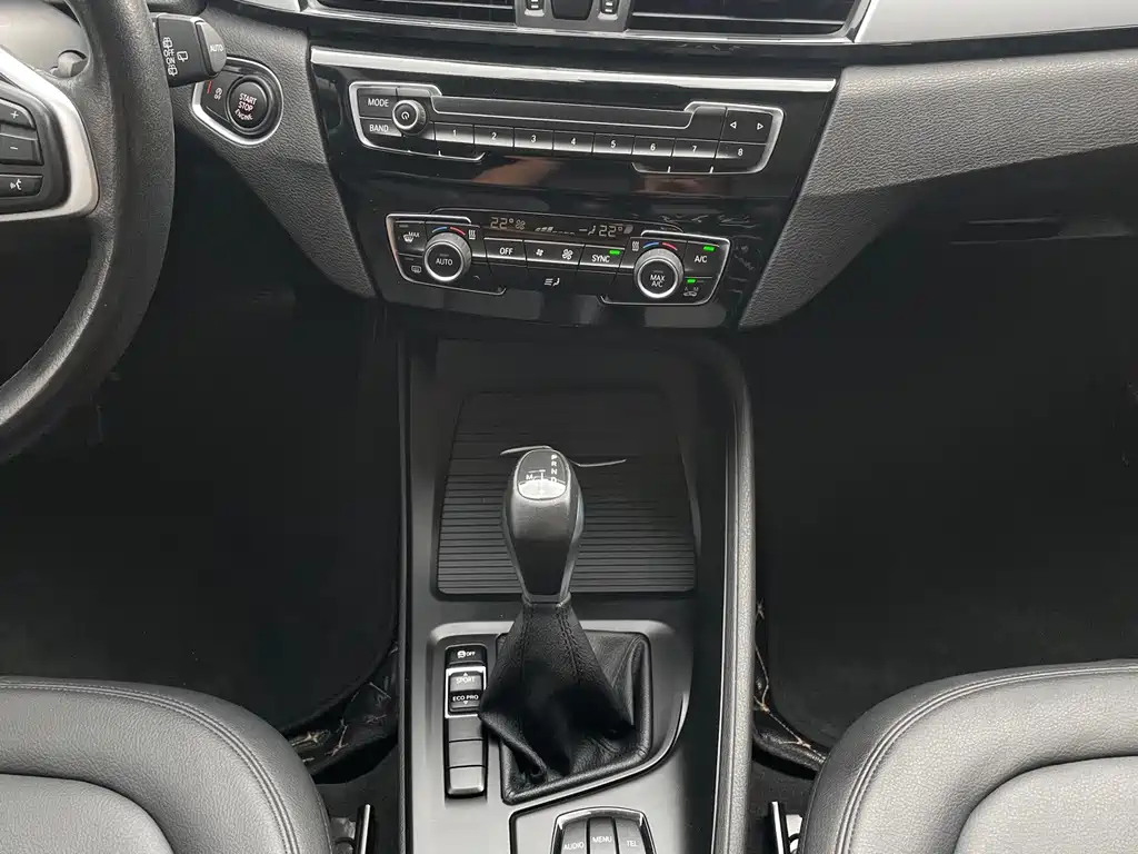 BMW X1 — миниатюра 8