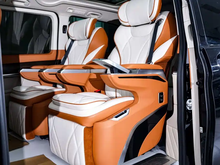 Mercedes-Benz V-Class — миниатюра 19
