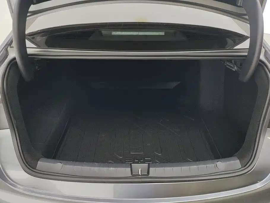 BYD Seal 05 DM-i — миниатюра 4