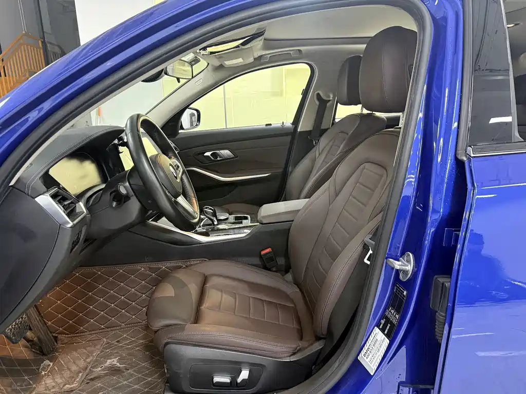 BMW 3 Series — миниатюра 10