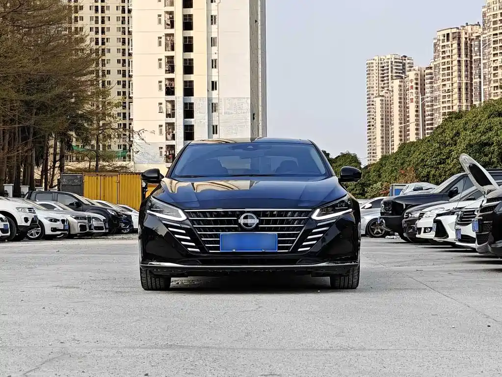 NISSAN TEANA
