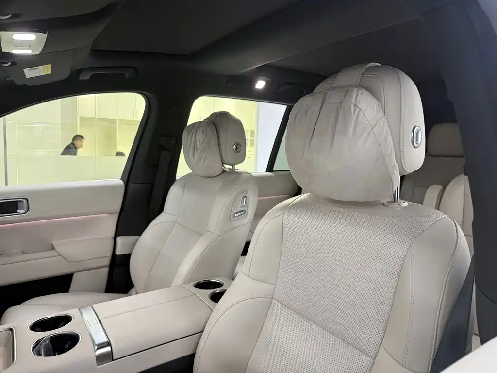 Li Auto Li L8 — миниатюра 12