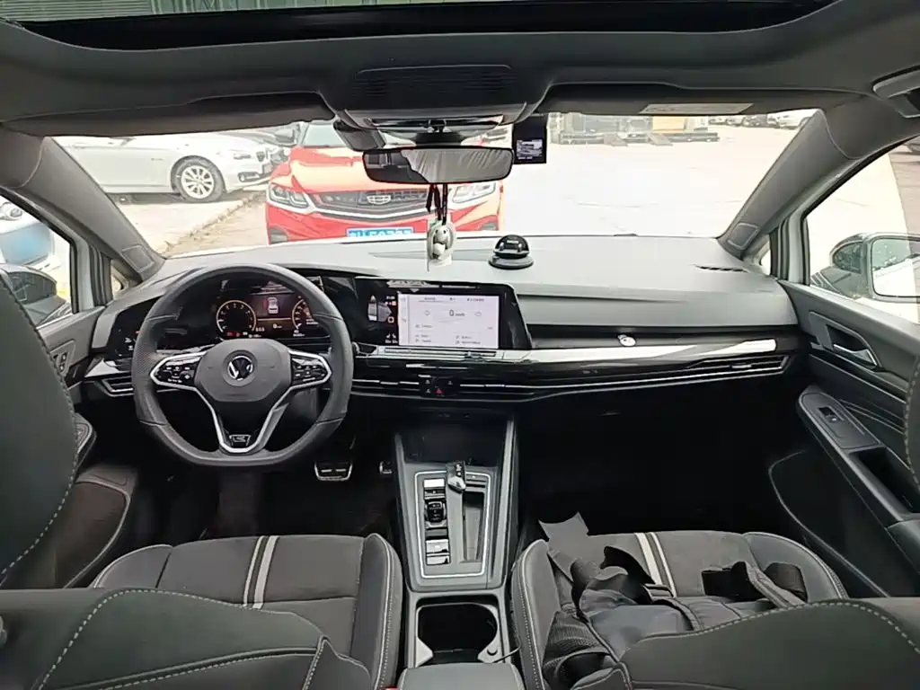 Volkswagen Golf — миниатюра 6