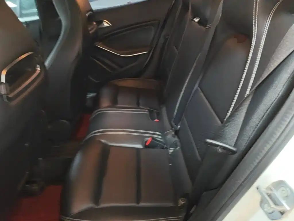 Mercedes-Benz GLA — миниатюра 17