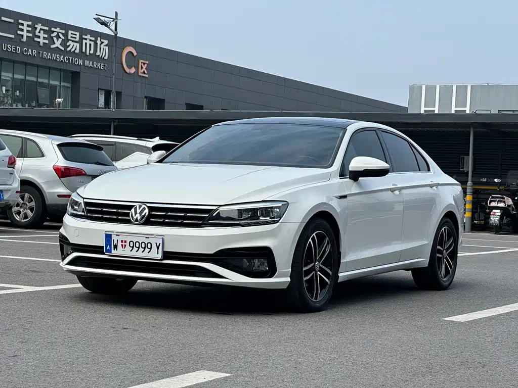 Volkswagen Lamando 2021
