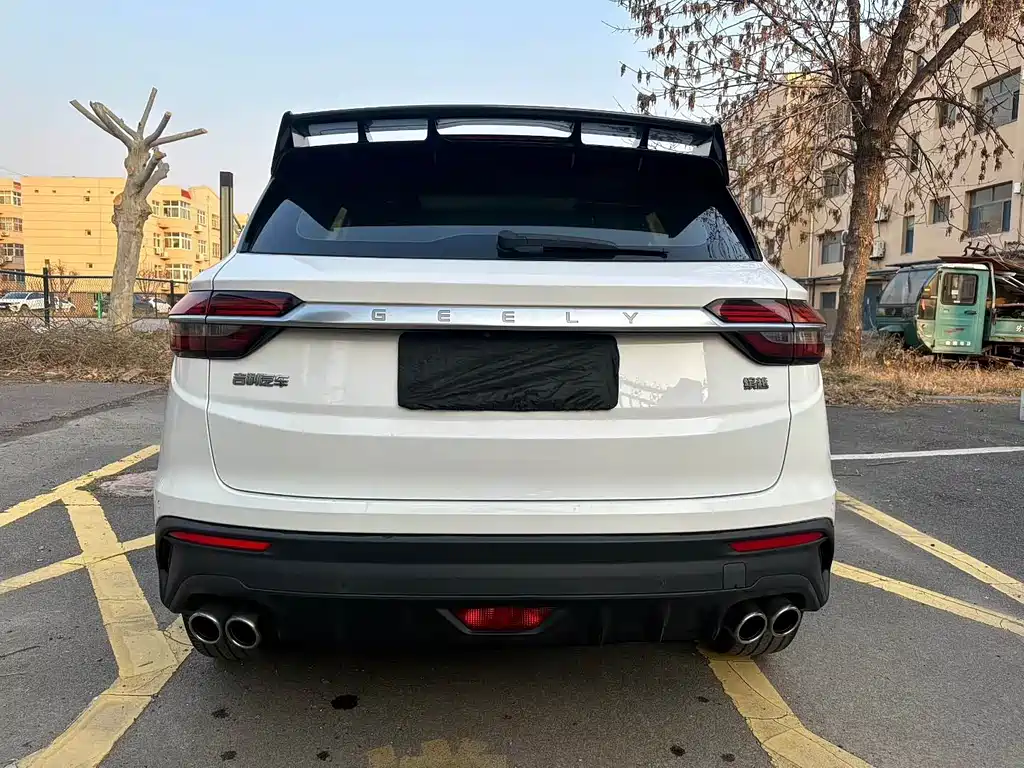 Geely Binyue — миниатюра 8