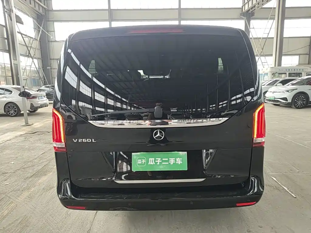 Mercedes-Benz V-Class — миниатюра 6
