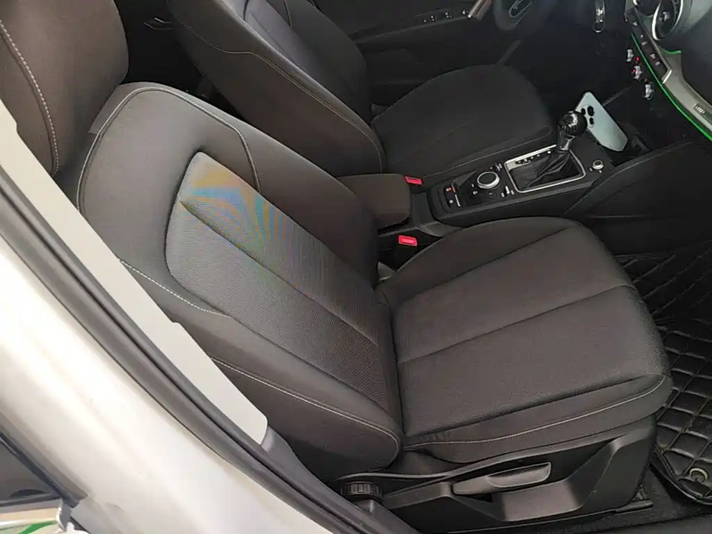 Audi Q2L — миниатюра 25