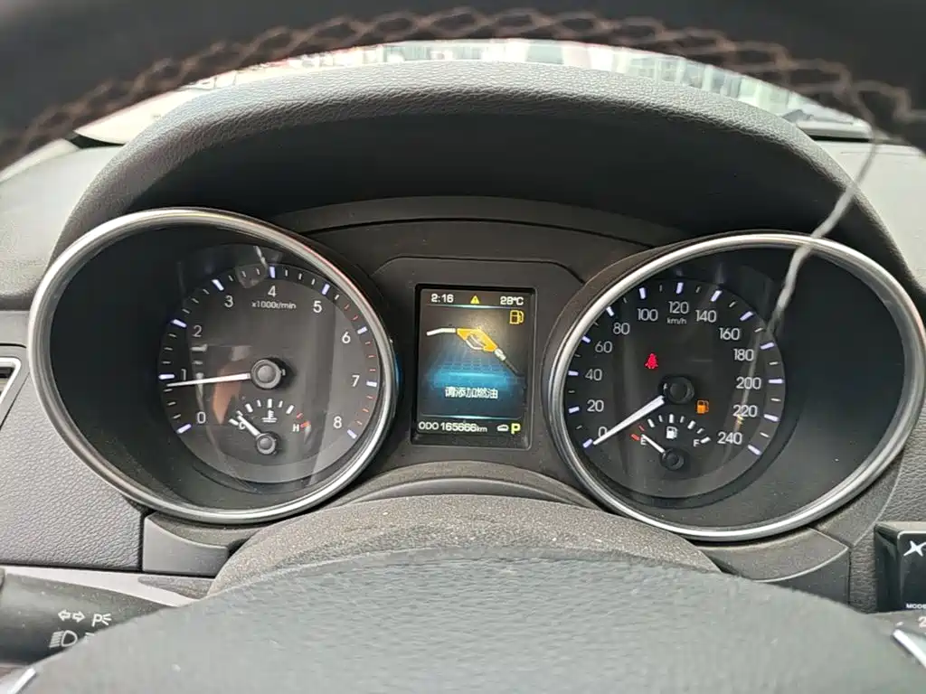 Haval H8 — миниатюра 12