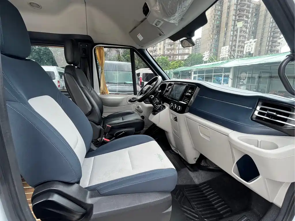 JMC JMC Fushun — миниатюра 9