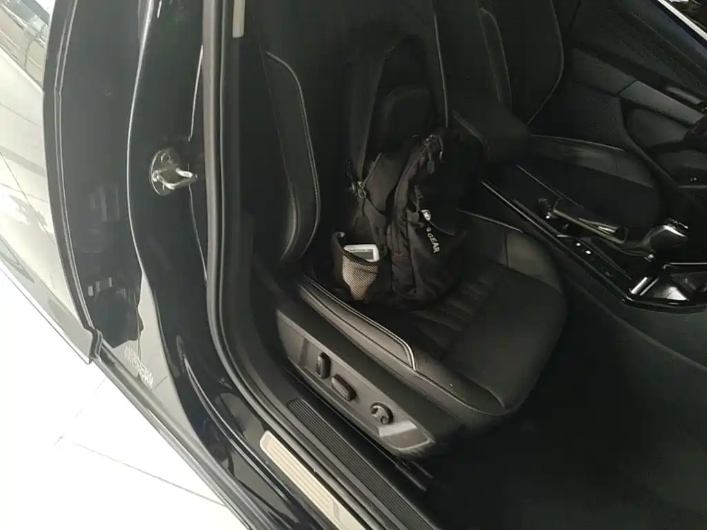 Volkswagen Passat — миниатюра 25