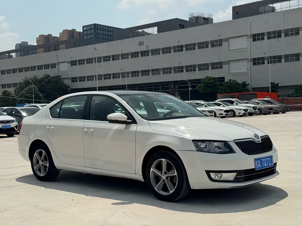 Skoda Octavia — миниатюра 3