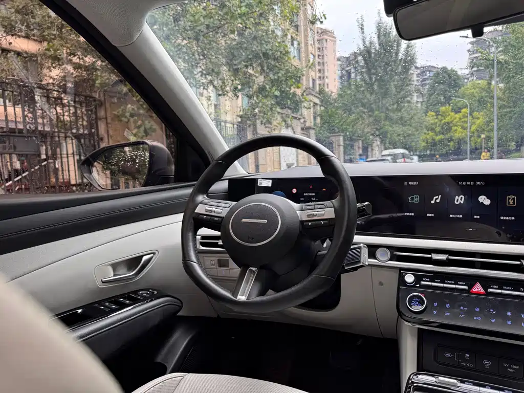 Hyundai Tucson — миниатюра 10
