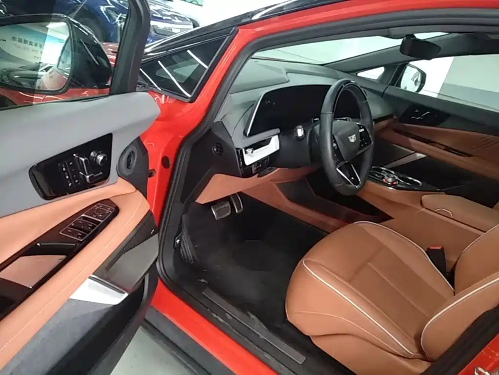 Cadillac IQ — миниатюра 16